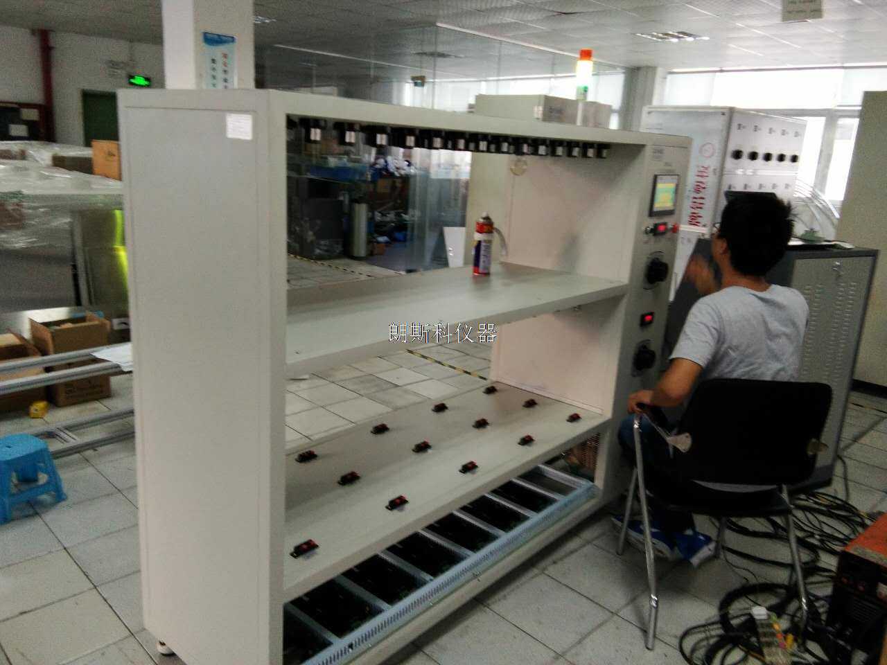 燈具老化壽命測試架.jpg 燈具老化壽命測試架.jpg